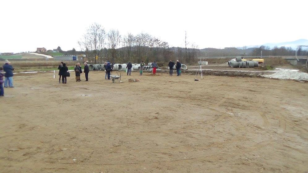 Uvećaj Drzavni sekretar u poseti Vladicinom Hanu