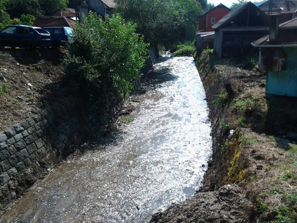Uvećaj img